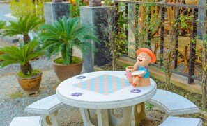 Açık havada yemek servisi