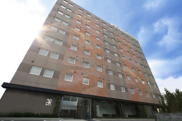 Front of property - Green Rich Hotel Tosu Ekimae (Tosu)