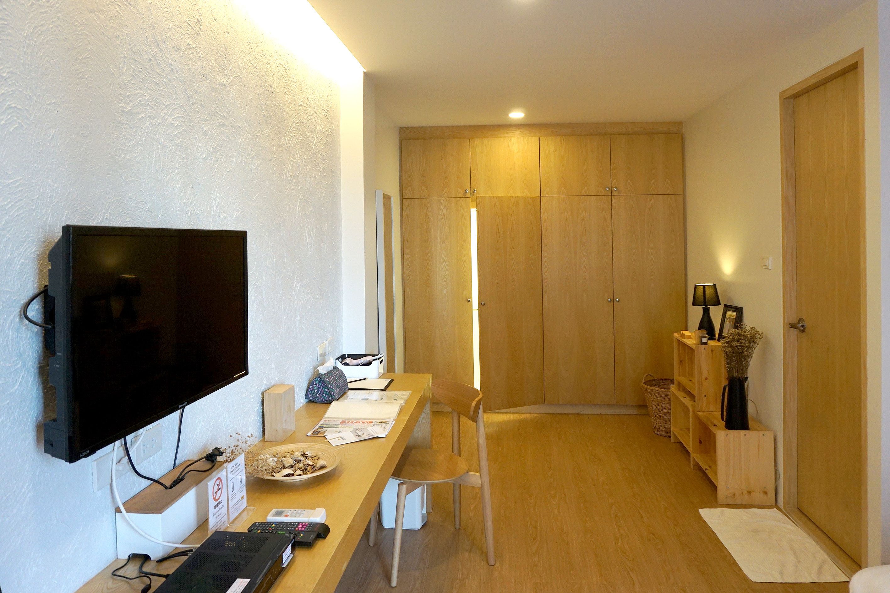 deluxe room, 1 bedroom, private bathroom, city view | room amenity