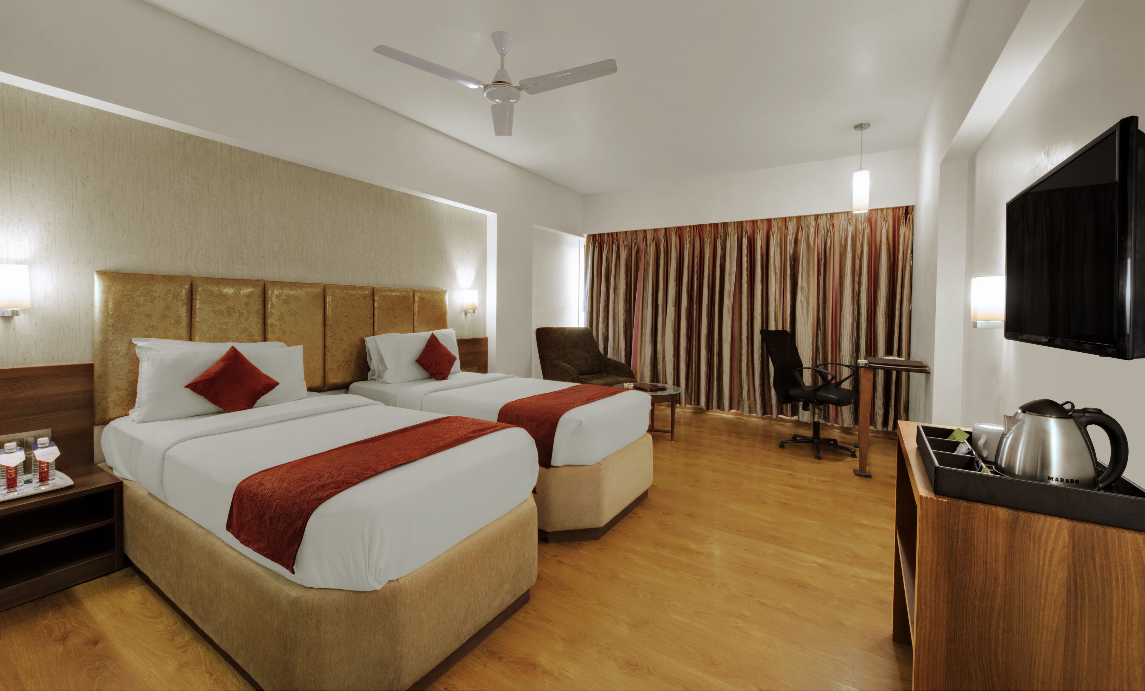 Photo - Central Beacon Hotel