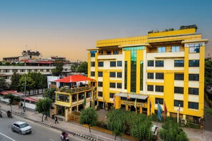 Front of property - Yellow Pagoda Hotel (Kathmandu)