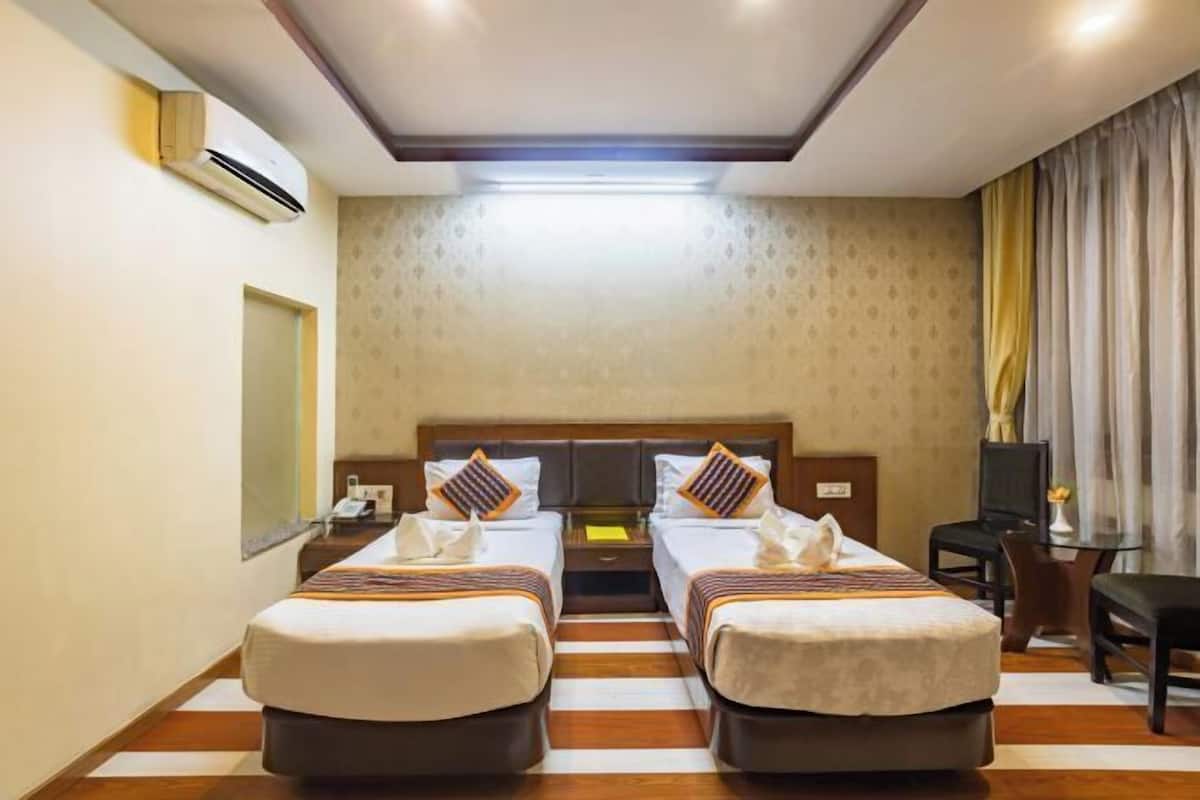 1 chambre, coffres-forts dans les chambres, bureau