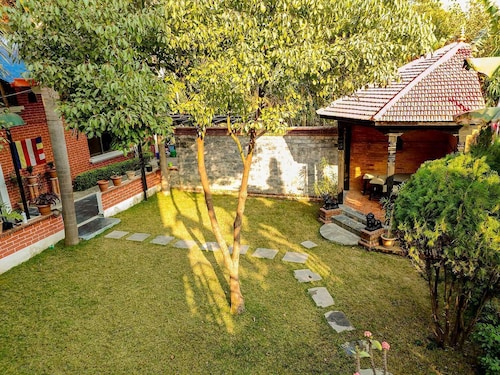 Hotel Ananda Inn