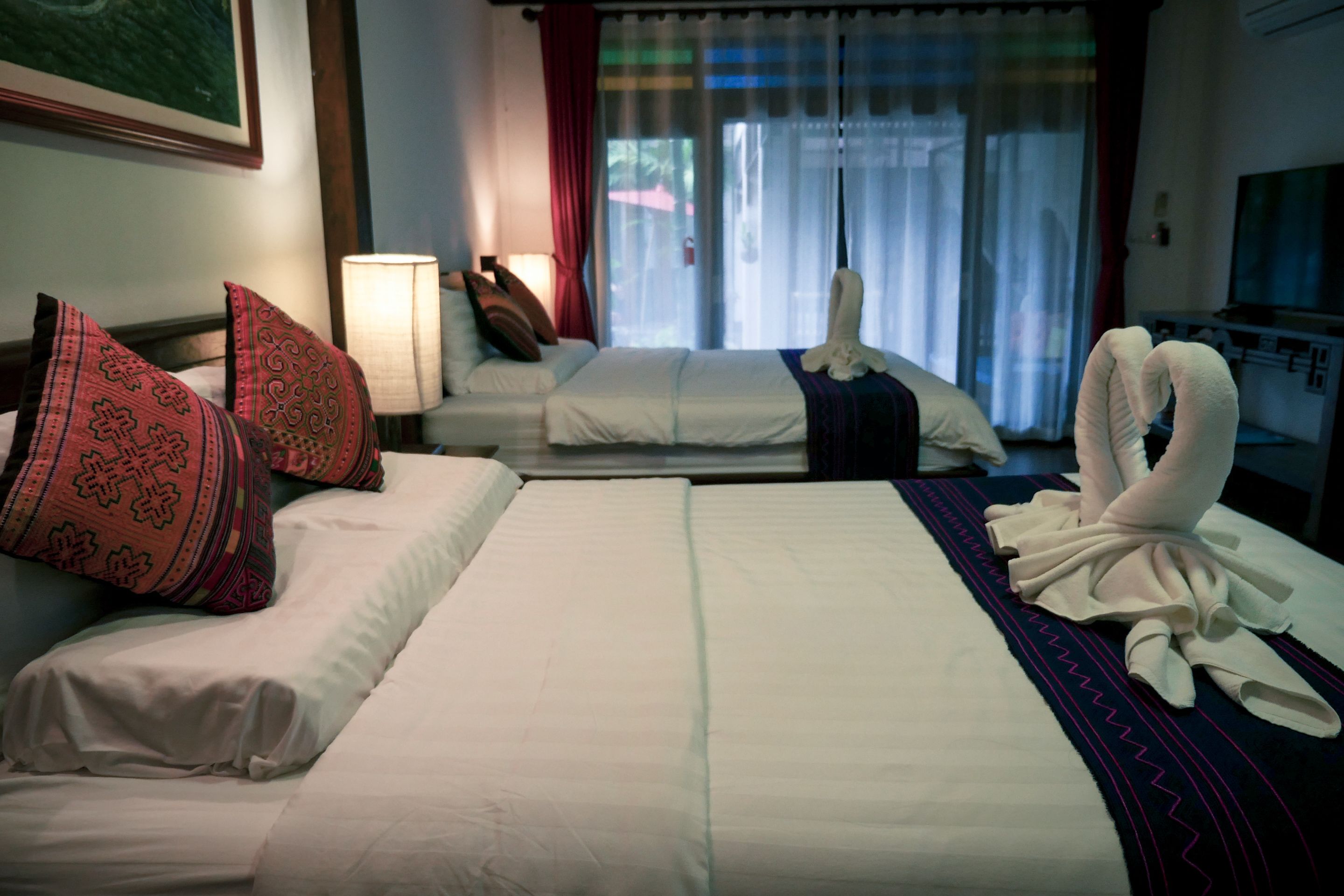 family room, lanai, resort view | 1 bedroom, in-room safe, soundproofing, free wifi