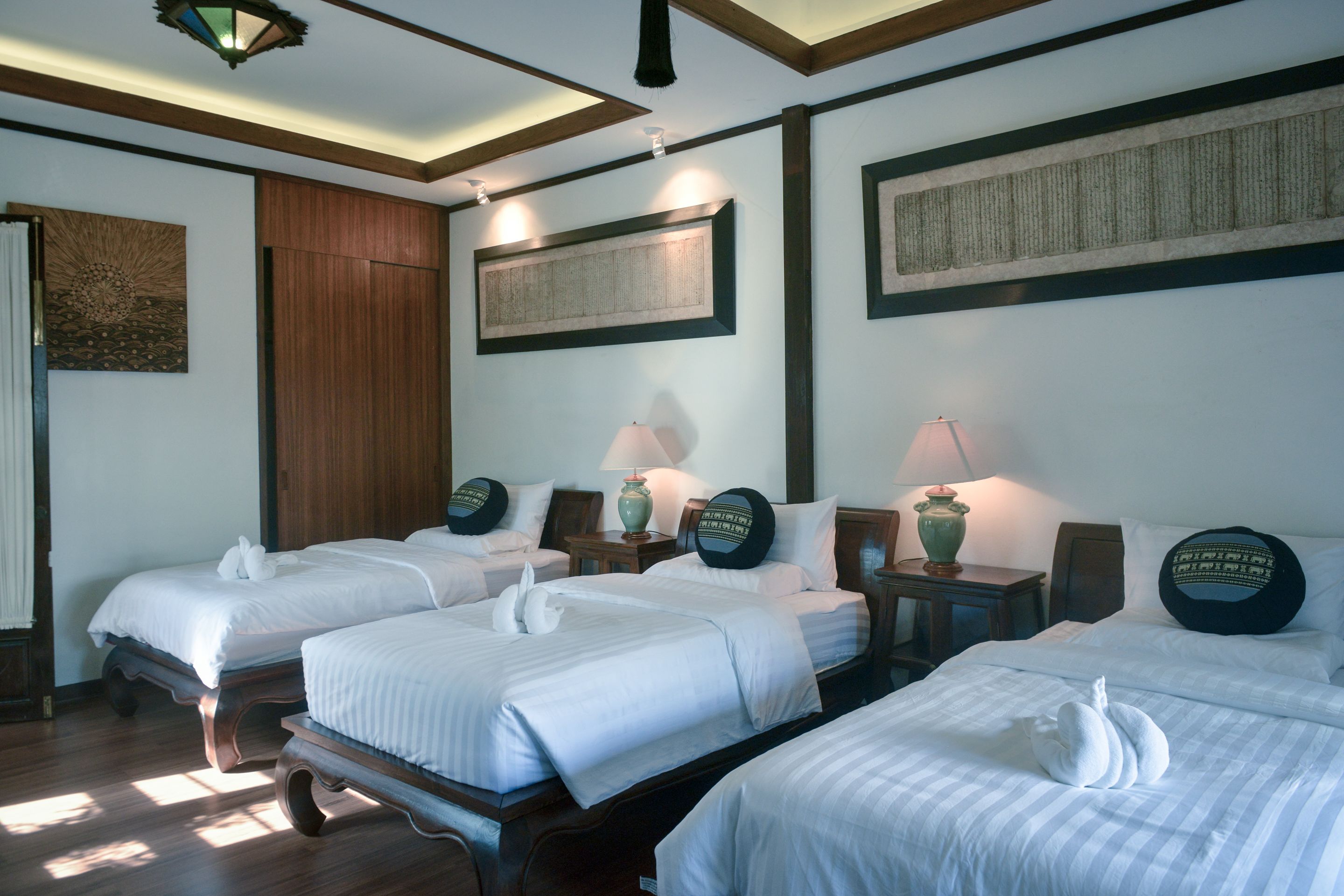 luxury triple room, lanai, resort view | 1 bedroom, in-room safe, soundproofing, free wifi