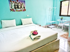 Minibar, individually decorated, desk, laptop workspace - Stella Resort Khanom (Khanom)