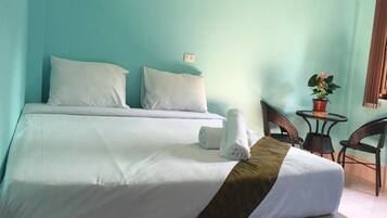 Standard 2nd Floor | Minibar, individually decorated, desk, laptop workspace