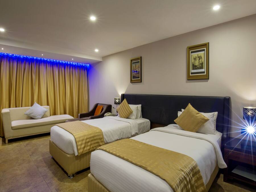 Ropa de cama de alta calidad y minibar