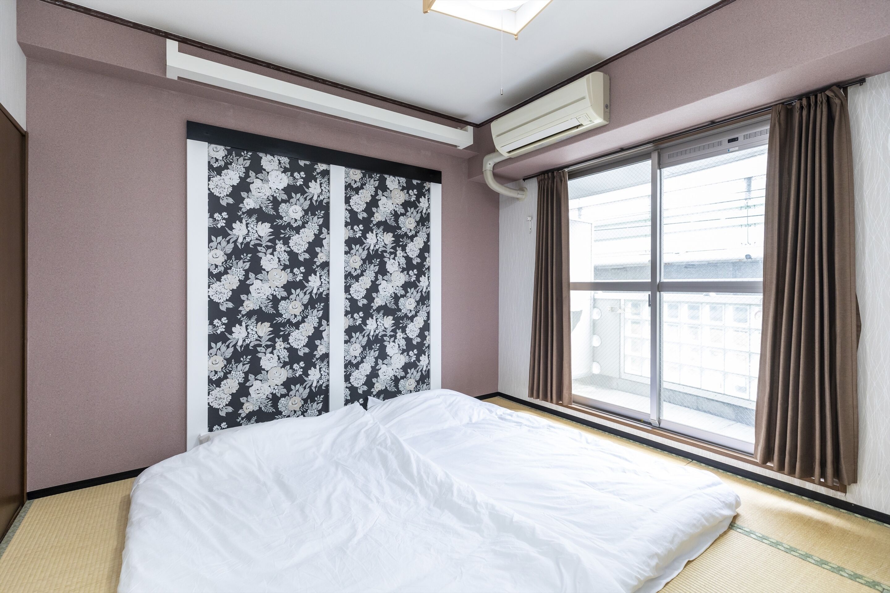 Japanese Room- Triple | Desk, free WiFi, bed sheets