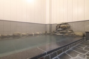 Combined shower/bathtub, free toiletries, hair dryer, bidet - Kusatsu Onsen 326 Yamanoyu Hotel (Kusatsu)