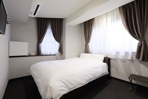 ダブルルーム | アイロン / アイロン台、WiFi (無料)