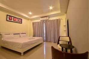 Super Deluxe Room | Bar mini, peti besi dalam bilik, dihias secara berasingan 