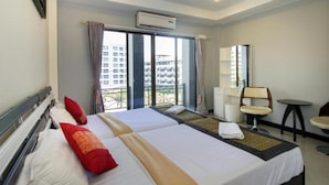 View from room - Royal Q&D Suites Hotel (Pattaya)