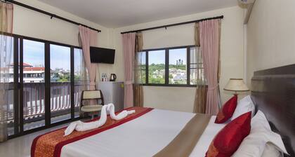 Royal Q&D Suites Hotel