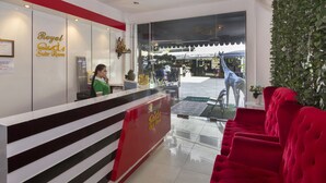 Reception - Royal Q&D Suites Hotel (Pattaya)