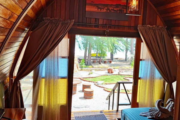 Cabin | Living area | LED TV