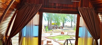 Mumsa Beach Resort & Restaurant