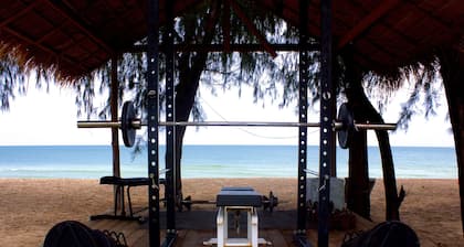 Mumsa Beach Resort & Restaurant