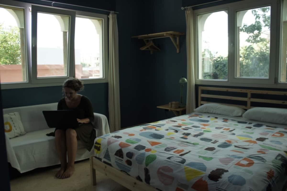 Comfort tweepersoonskamer, 1 tweepersoonsbed, privébadkamer | Geluiddichte muren, gratis wifi