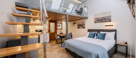 Exclusive Loft, River View | Premium bedding, pillowtop beds, individually decorated