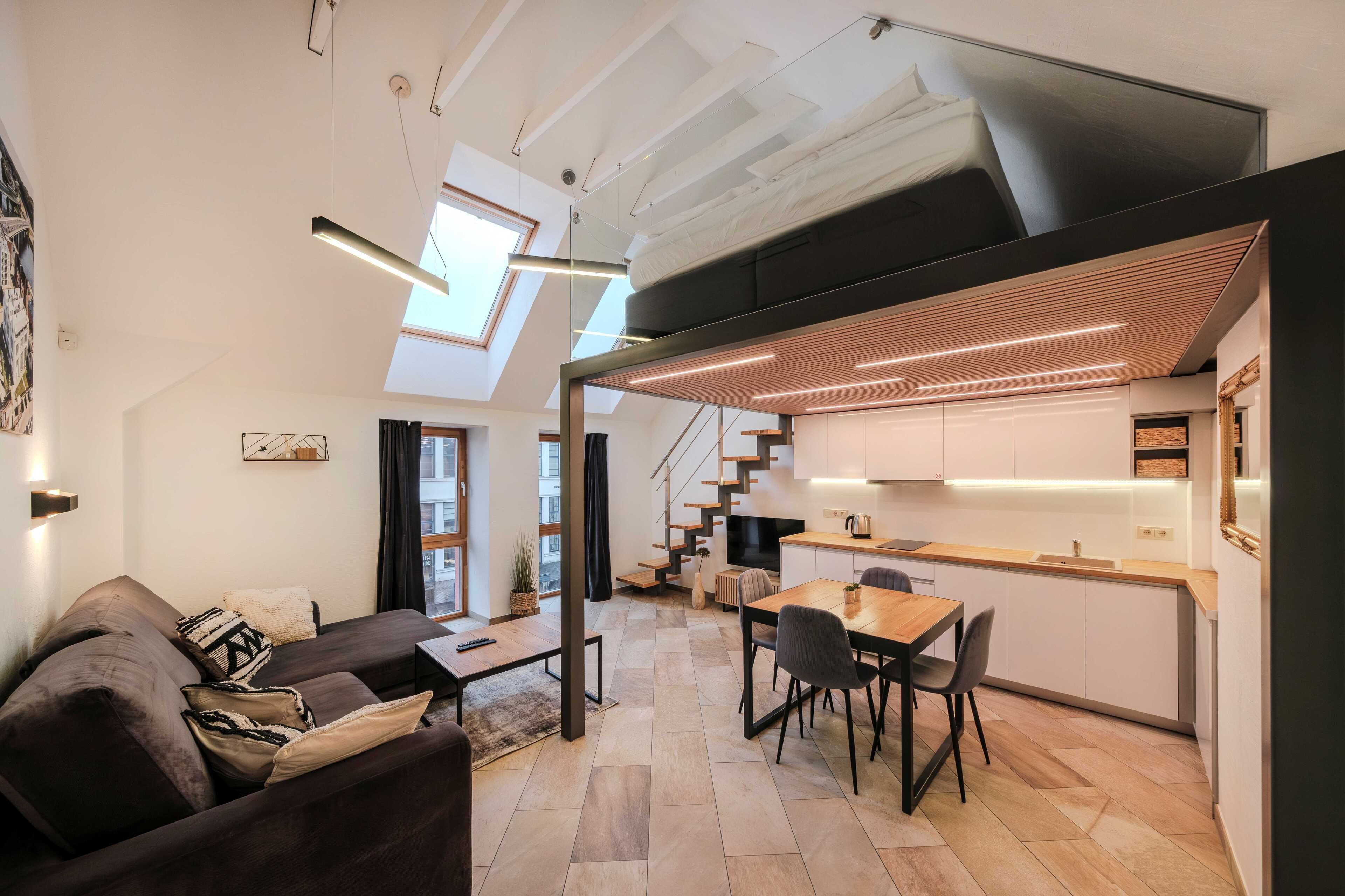Deluxe Loft, Courtyard View | Floor plan