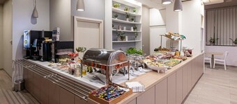 羅茲中心民宿飯店