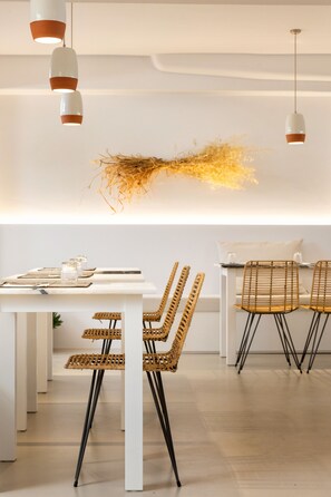 Daily buffet breakfast (EUR 15 per person) - Anemomylos Residence (Paros)