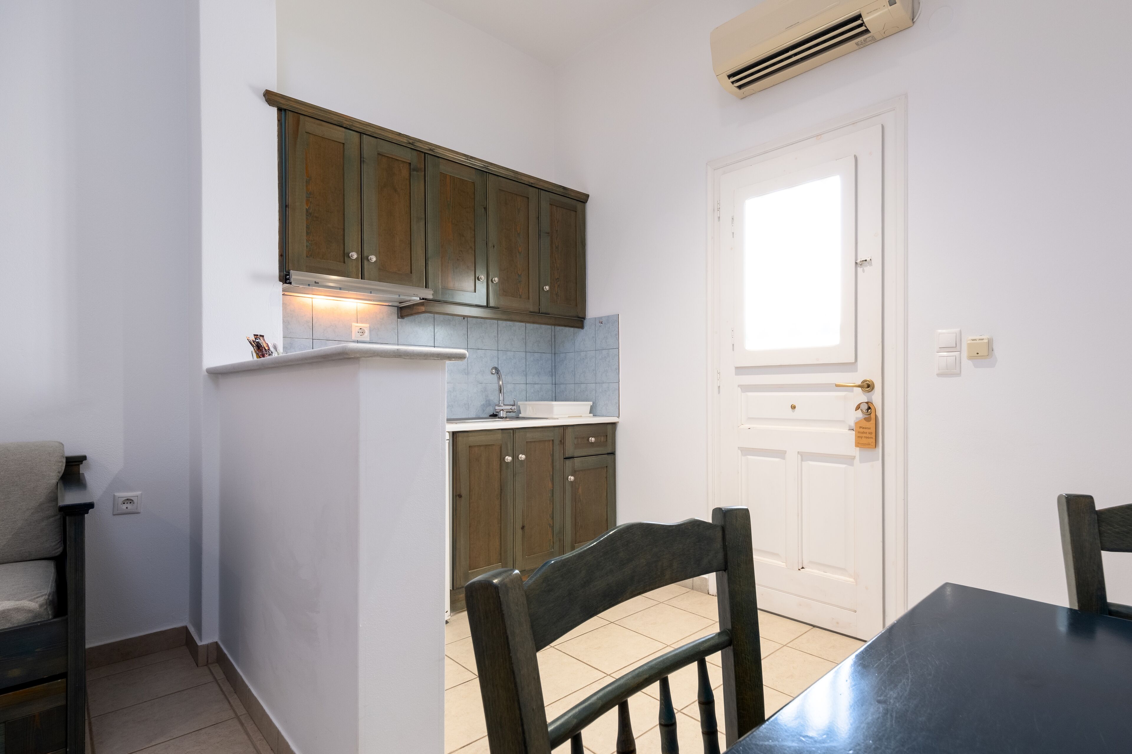 Senior Apartment | Private kitchen | Coffee/tea maker, electric kettle