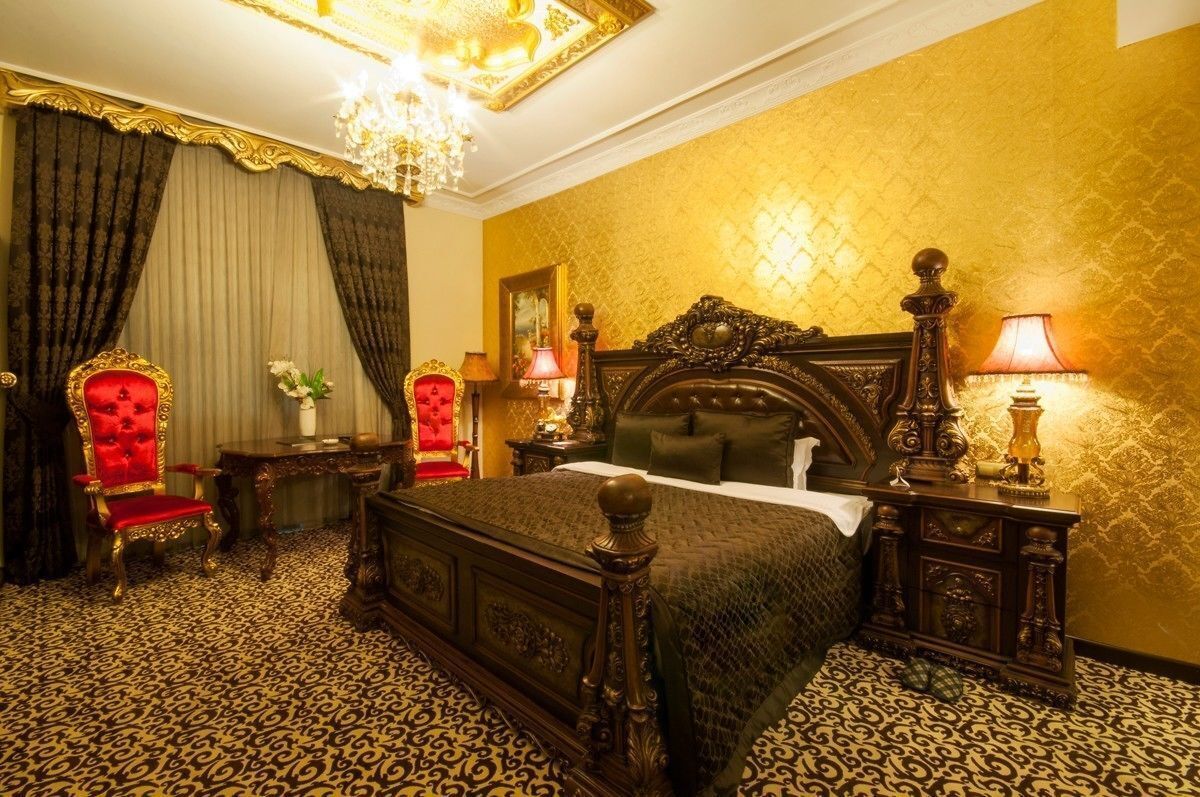 Zimmersafe, individuell dekoriert, individuell eingerichtet