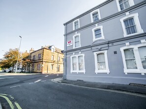 Property grounds - The Cumberland Hotel (Workington)