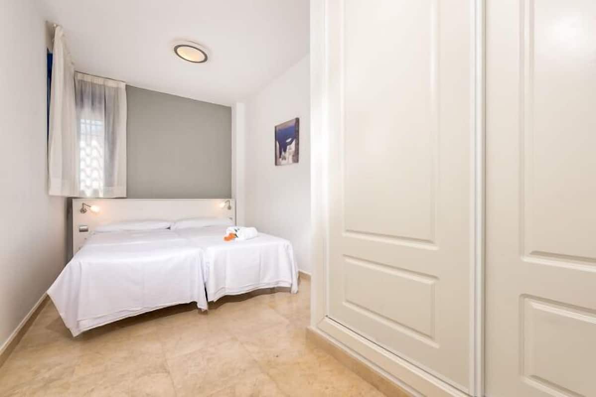 1 Schlafzimmer, Zimmersafe, Schreibtisch, Verdunkelungsvorhänge