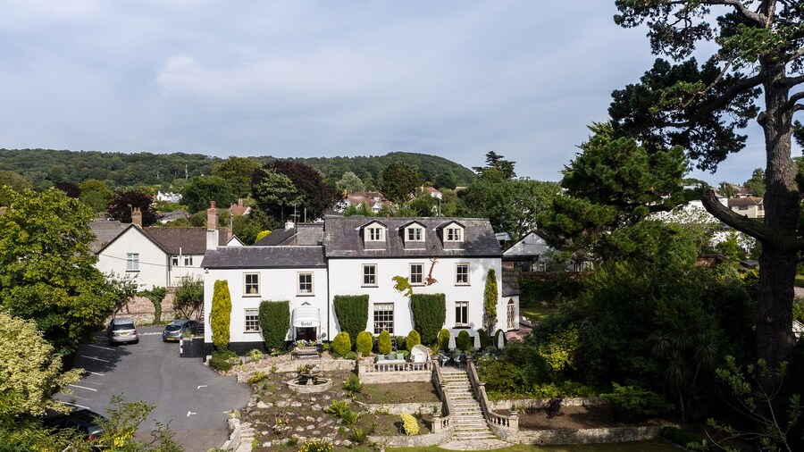 Mount Pleasant Hotel