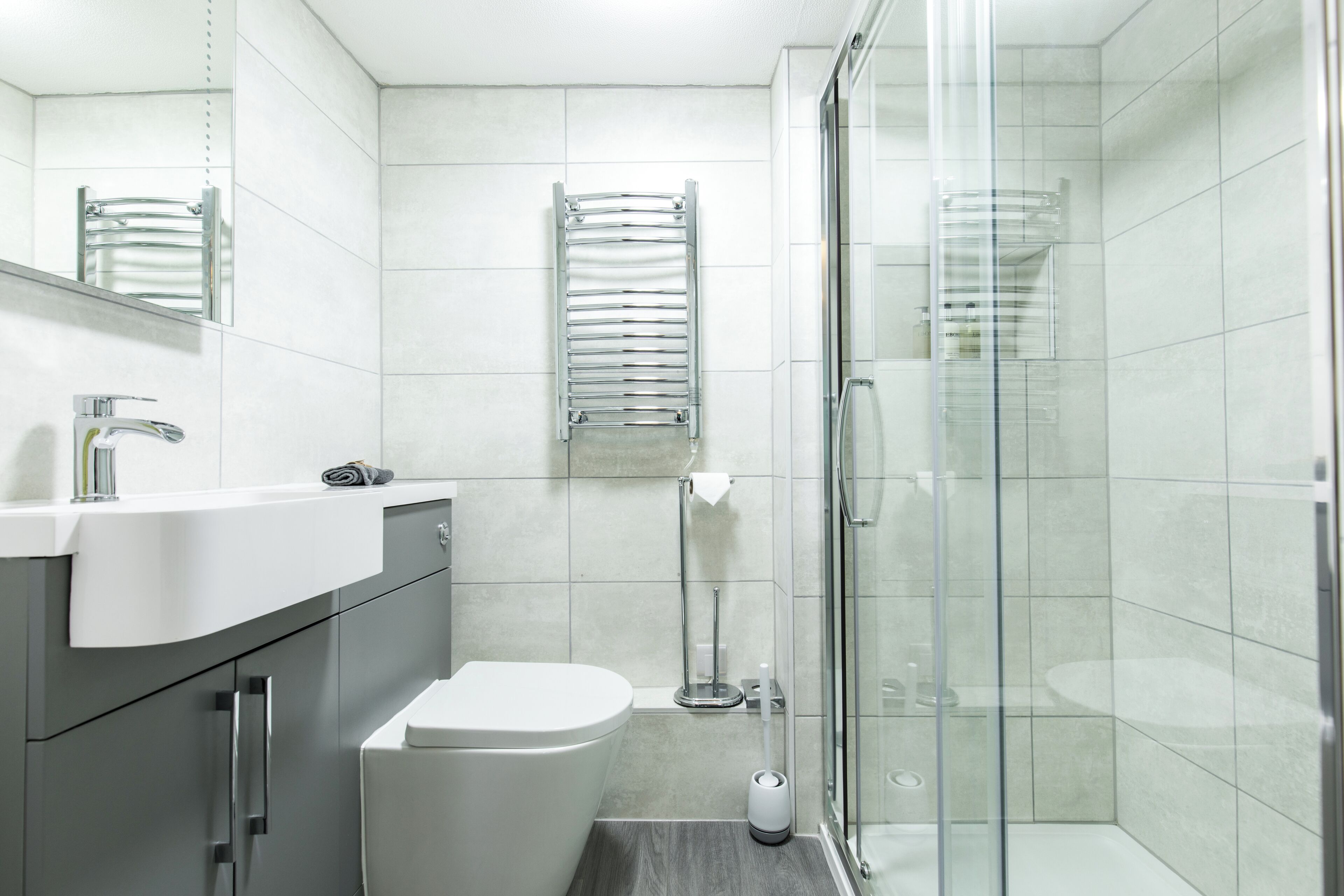 double or twin room, ensuite, garden view (room 7) | hypo-allergenic bedding, free wifi, bed sheets