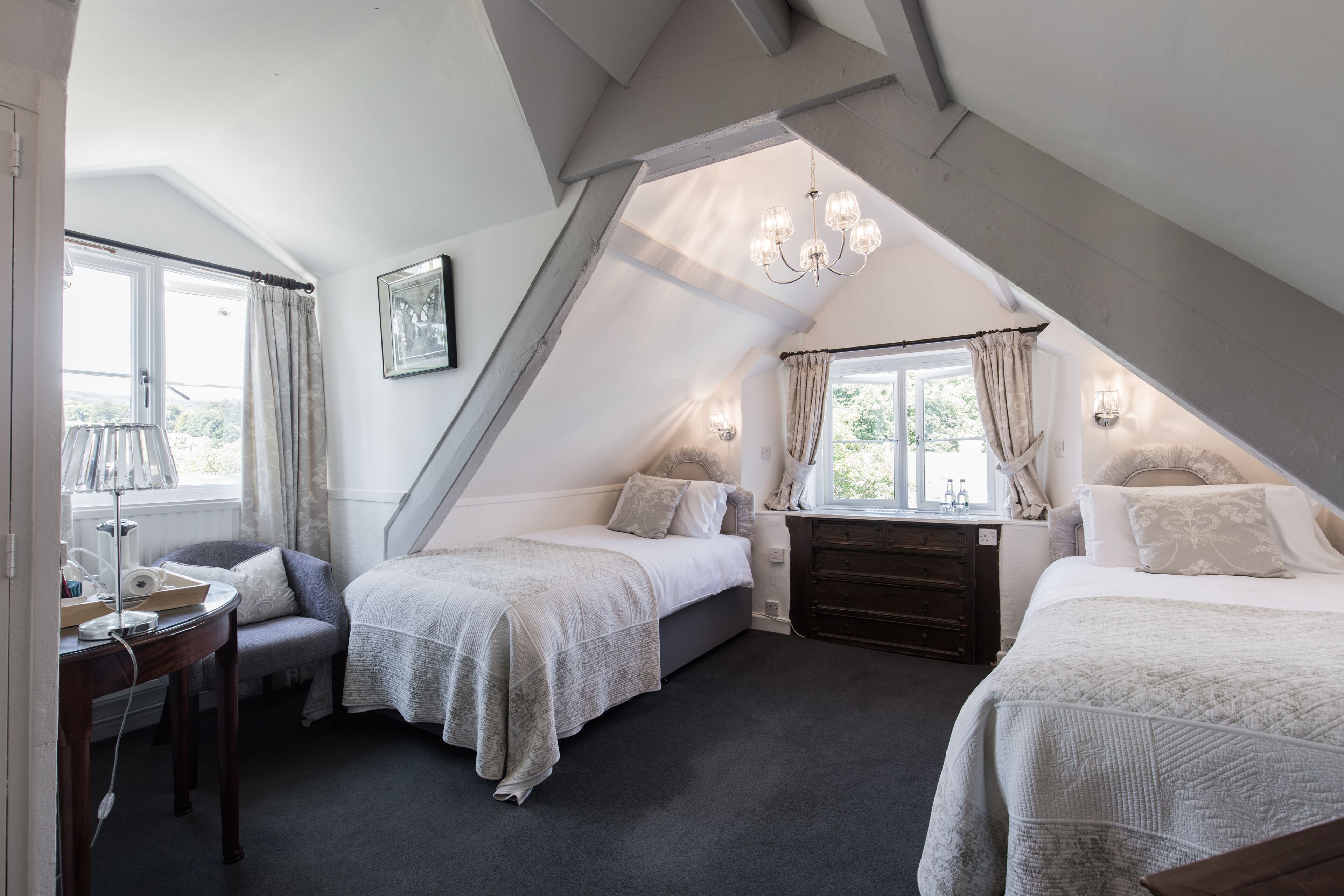 twin room, ensuite, garden view (room 11) | hypo-allergenic bedding, free wifi, bed sheets