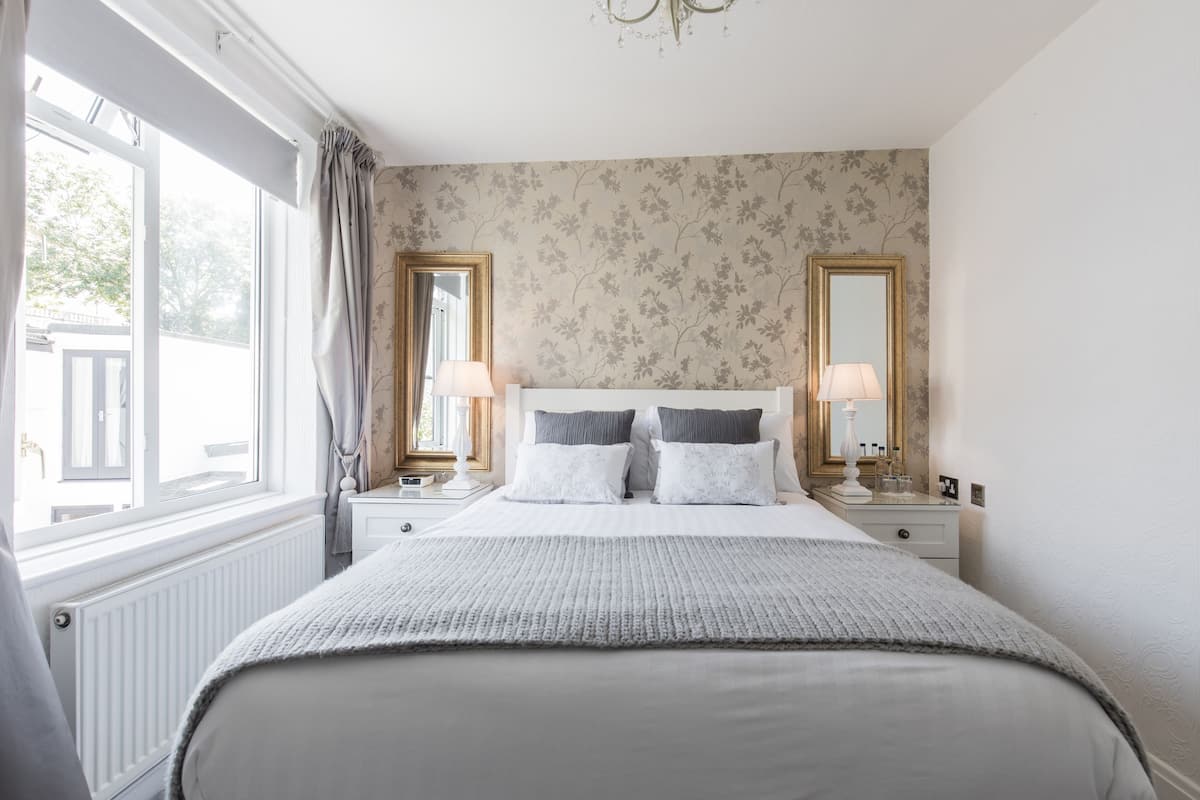 Tweepersoonskamer, en-suite badkamer | Hypoallergeen beddengoed, gratis wifi, beddengoed