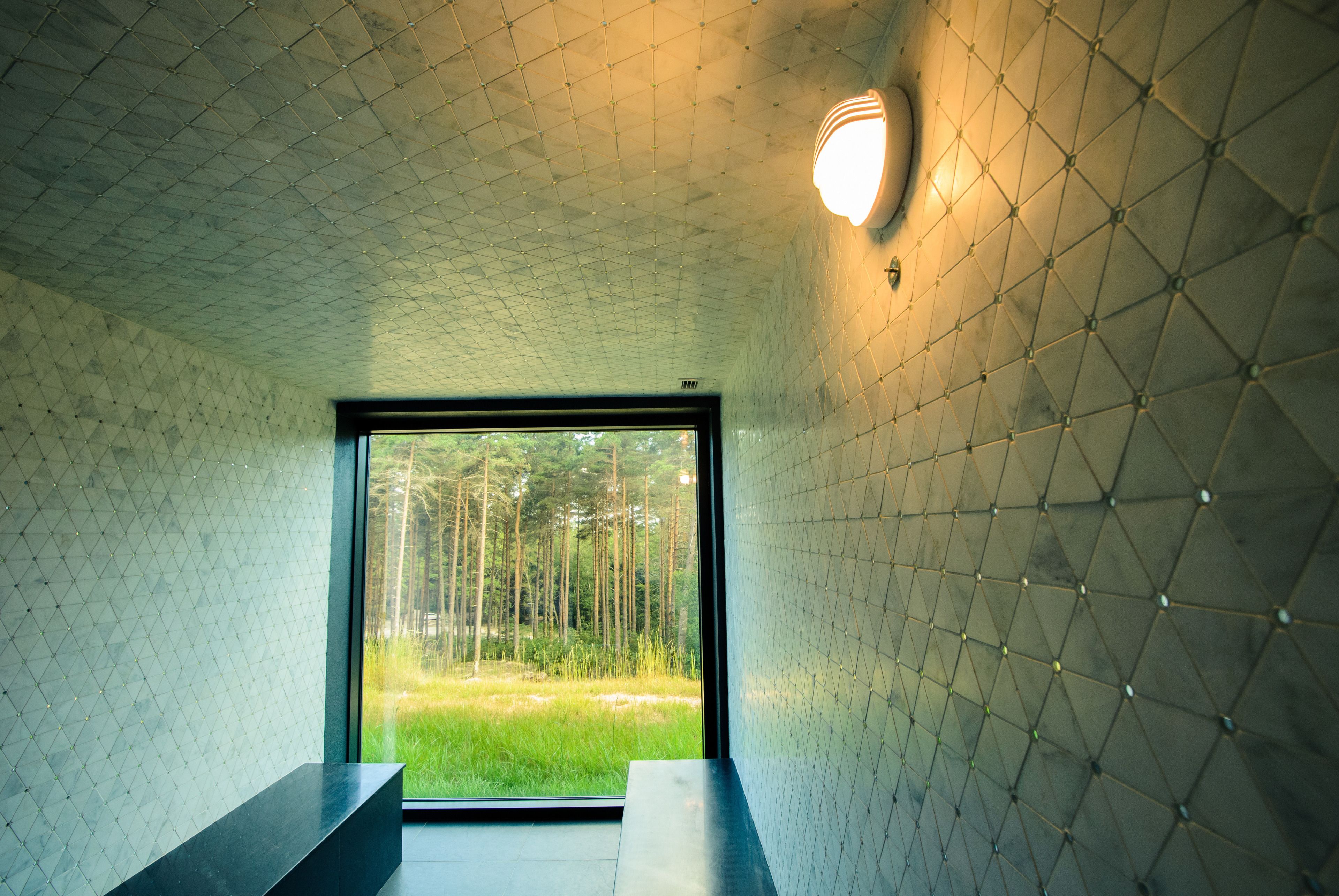 sauna, hot tub, steam room, body treatments, body wraps, facials