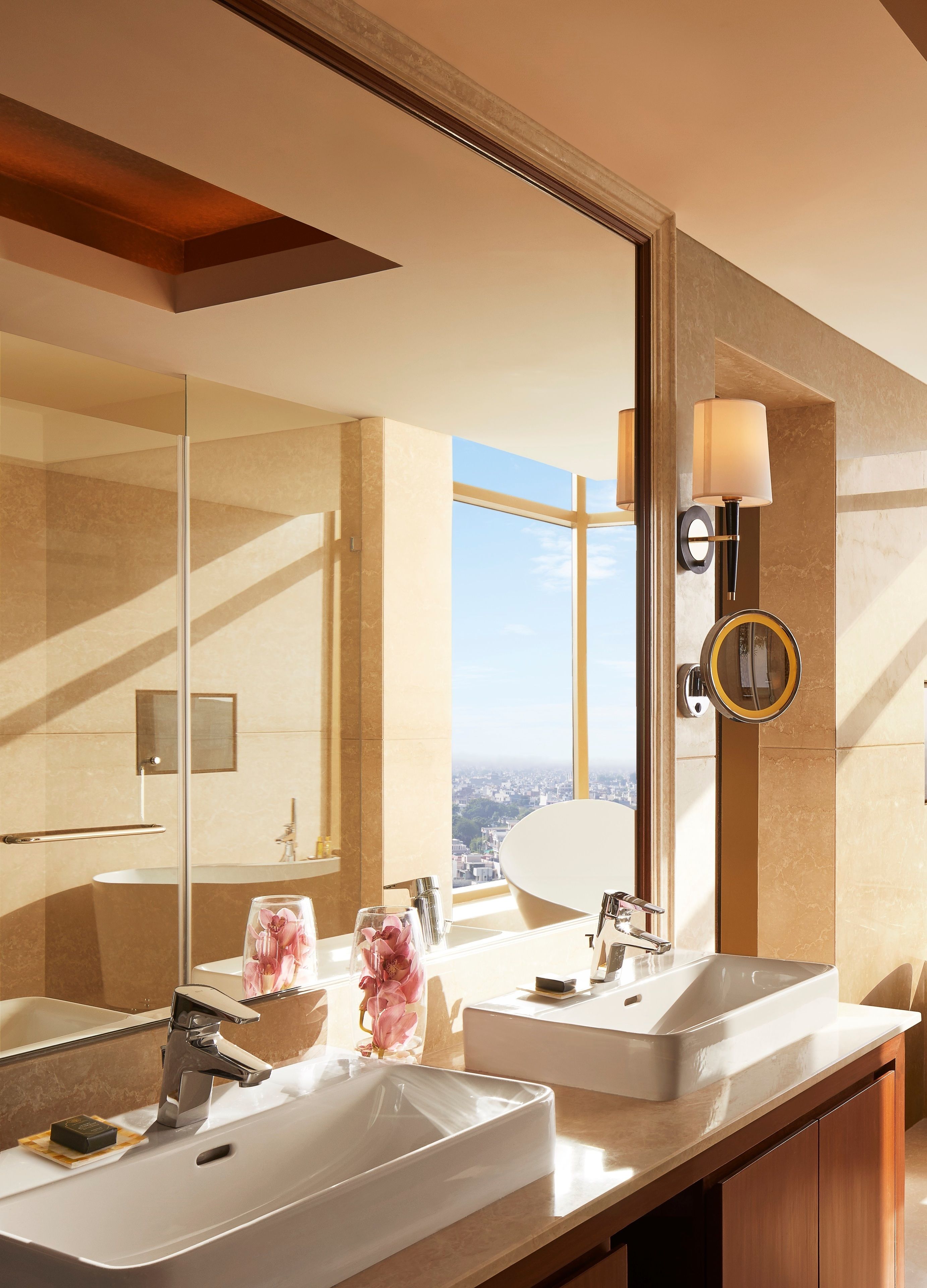 presidential suite, 1 king bed, city view | bathroom sink