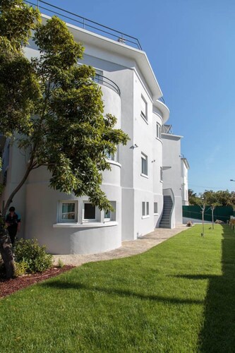 Charming Estoril Guesthouse B&B
