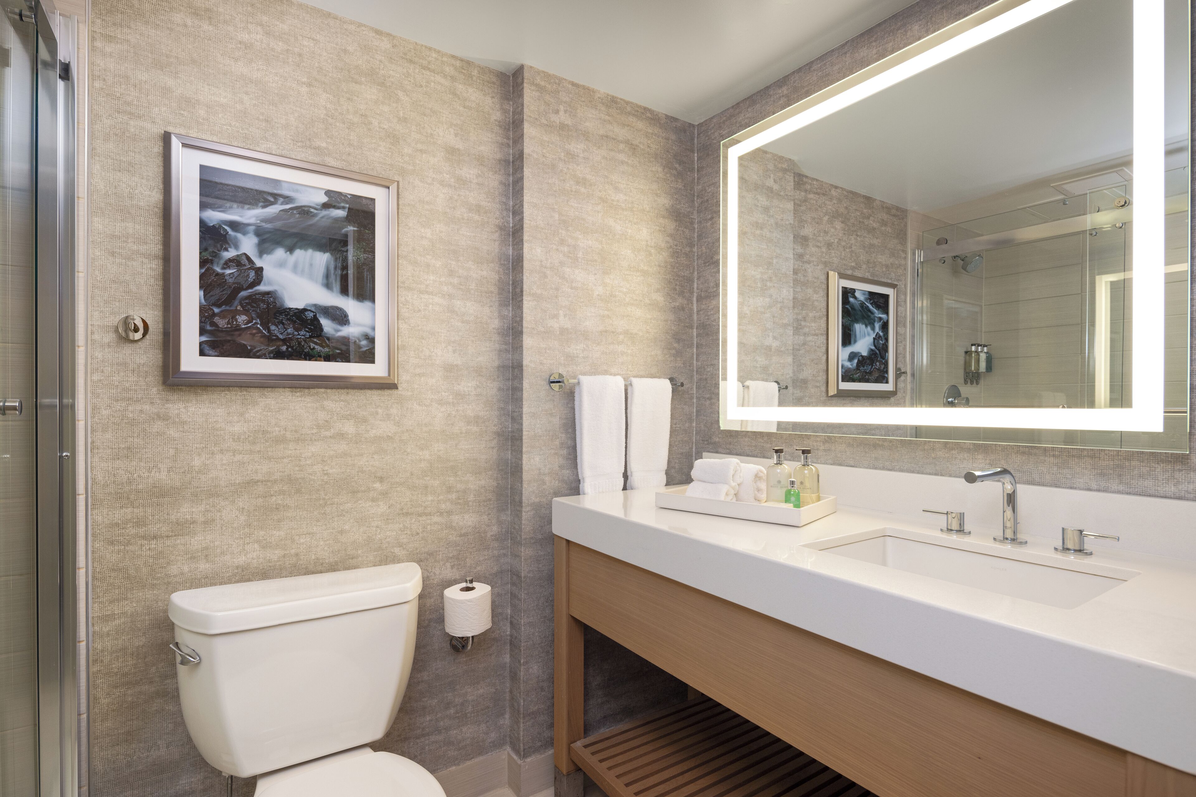 superior room, 1 king bed | bathroom | designer toiletries, hair dryer, bathrobes, towels