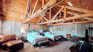 Room (Rosemary - Upstairs)