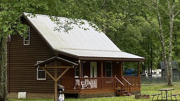 Cabin truyền thống, nhiều giường, quang cảnh núi | Hiên
