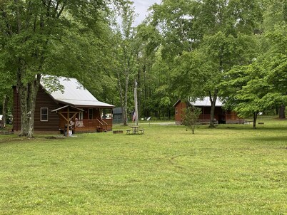 Little Tracks Cabins