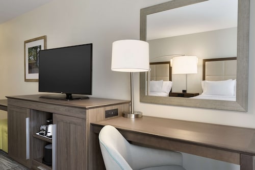 Hampton Inn & Suites Niles/Warren