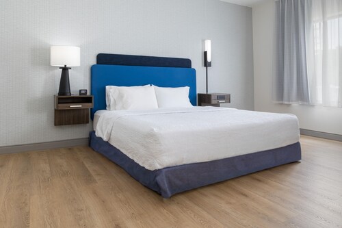 Hampton Inn & Suites Niles/Warren