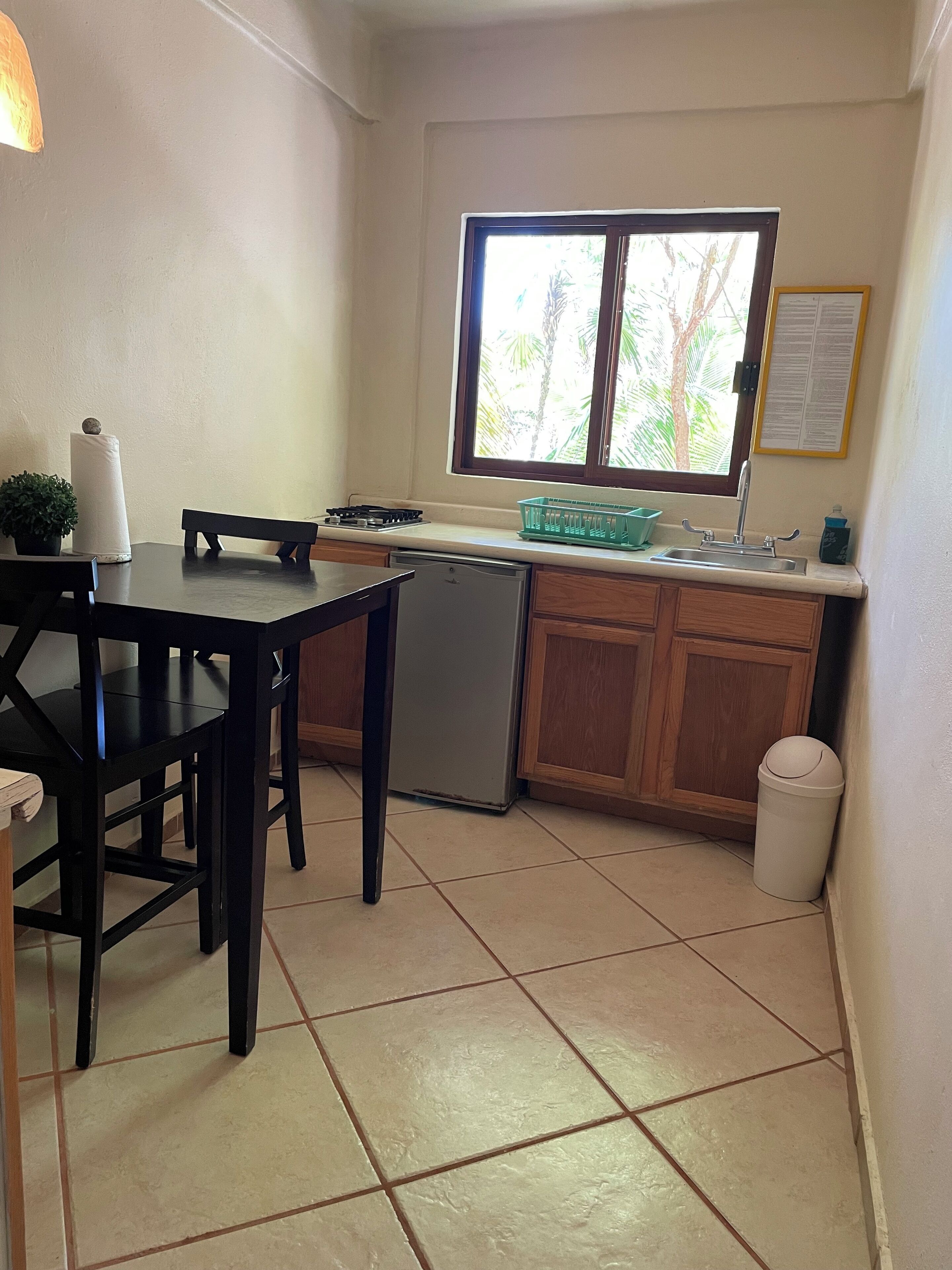 luna nueva suite  ac room from 9pm to 8am | private kitchen