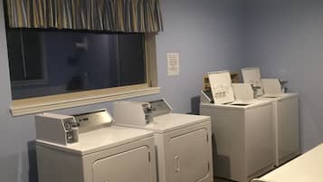 Ruang laundry