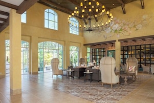 Sala de estar en el lobby