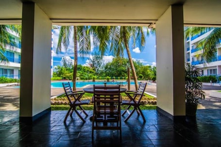 供应早餐、午餐和晚餐,国际美食. 樱花住宅酒店