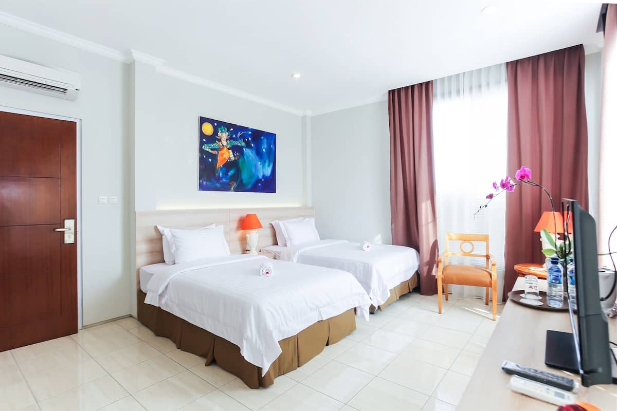 Grand Deluxe Room