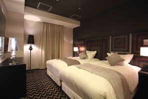 Ylelliset vuodevaatteet, työpöytä, ilmainen Wi-Fi, vuodevaatteet